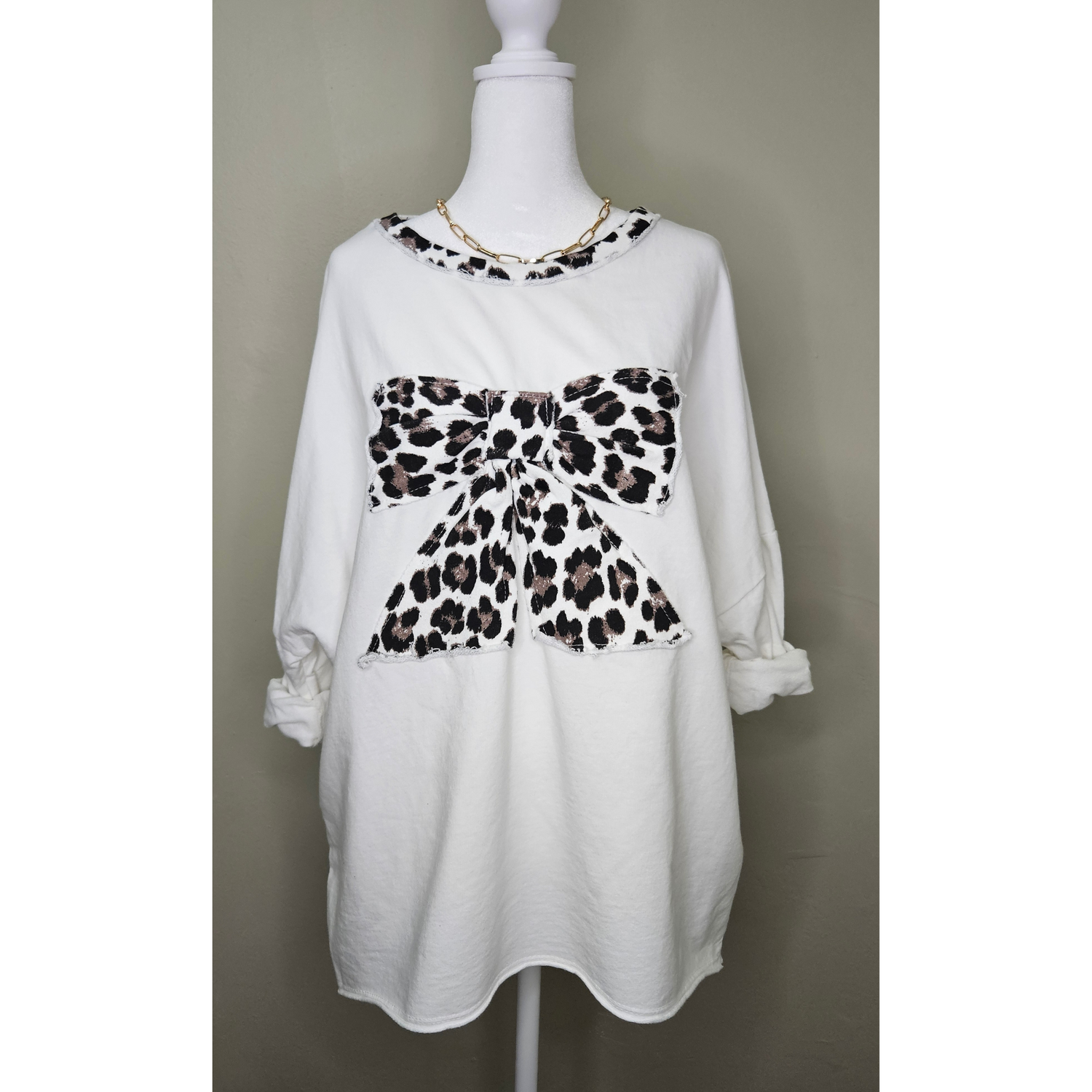 Style 1013  Sweatshirt Leopard Bow Accent